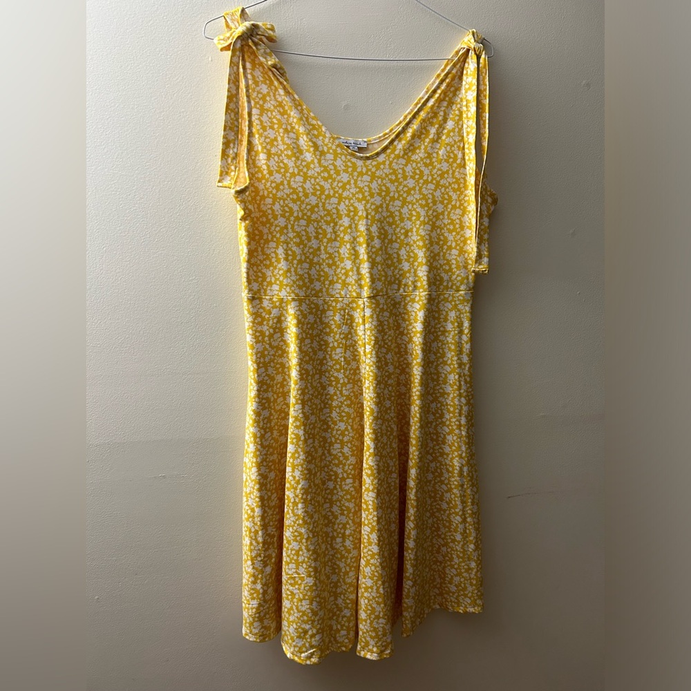 White Birch Yellow Floral Sleeveless Sundress Size XL NWOT